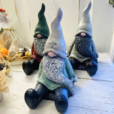 Ręcznie Malowany Skrzat Gipsowy